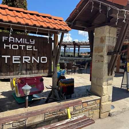 Family Hotel Eterno Tsigov Chark Extérieur photo